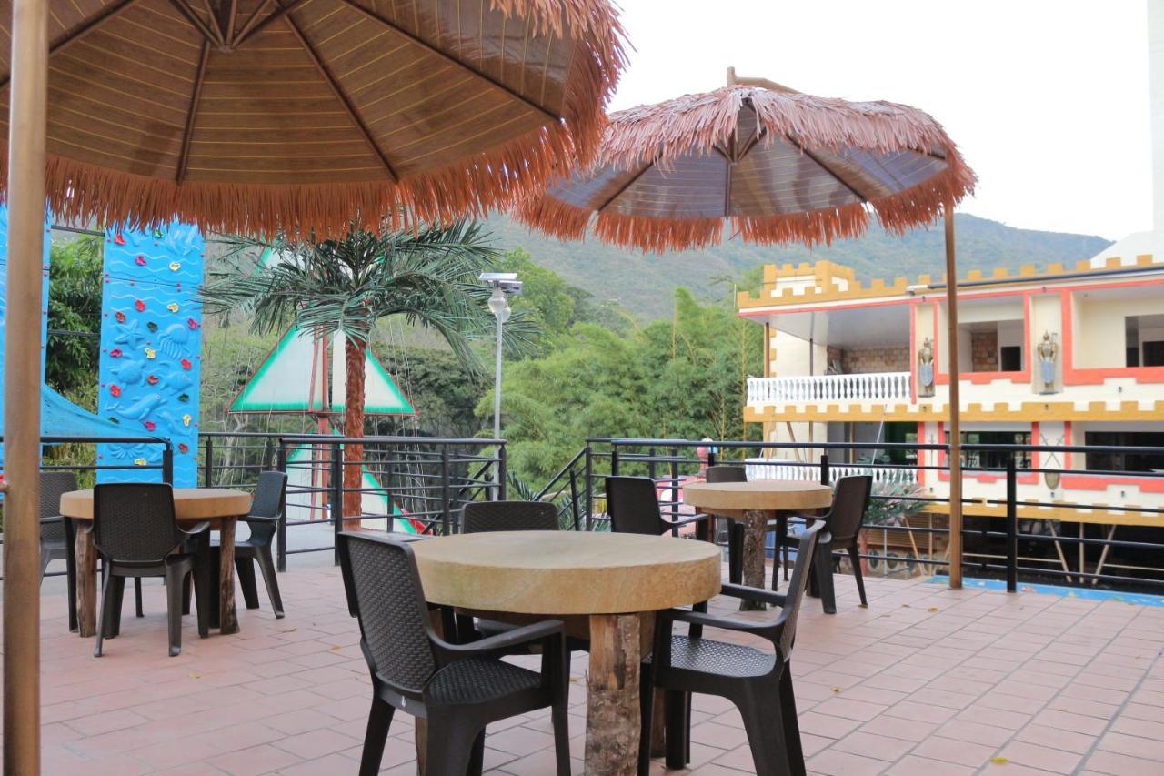 Hotel Castillo Resort San Gil Εξωτερικό φωτογραφία